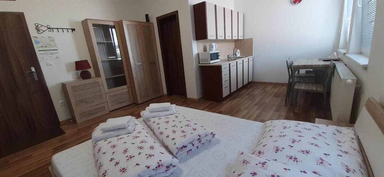Apartments Modom Liptovský Mikuláš Buitenkant foto