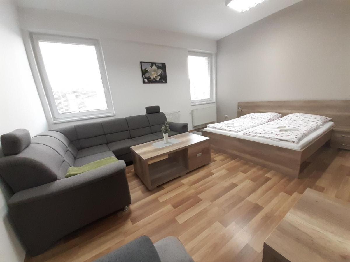 Apartments Modom Liptovský Mikuláš Buitenkant foto