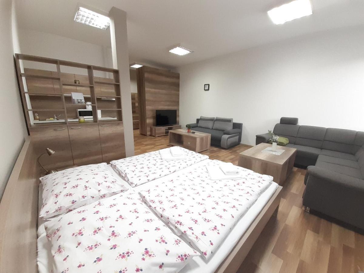Apartments Modom Liptovský Mikuláš Buitenkant foto